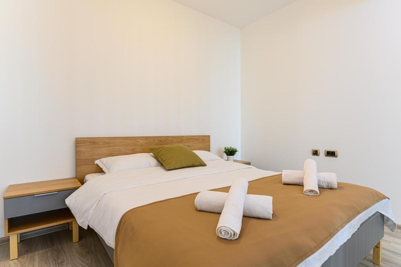 The Mountain Nest Appartement Braşov Buitenkant foto