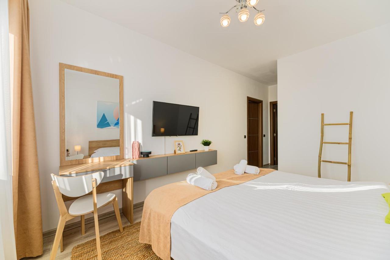 The Mountain Nest Appartement Braşov Buitenkant foto